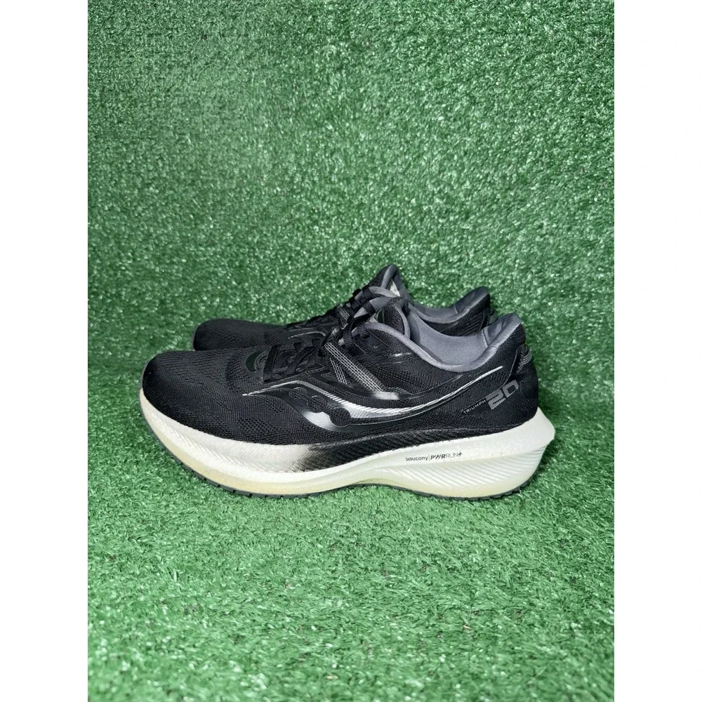 Saucony Triumph 20 Women Size 10 Wide Black White Running Shoes Comfort Sneakers